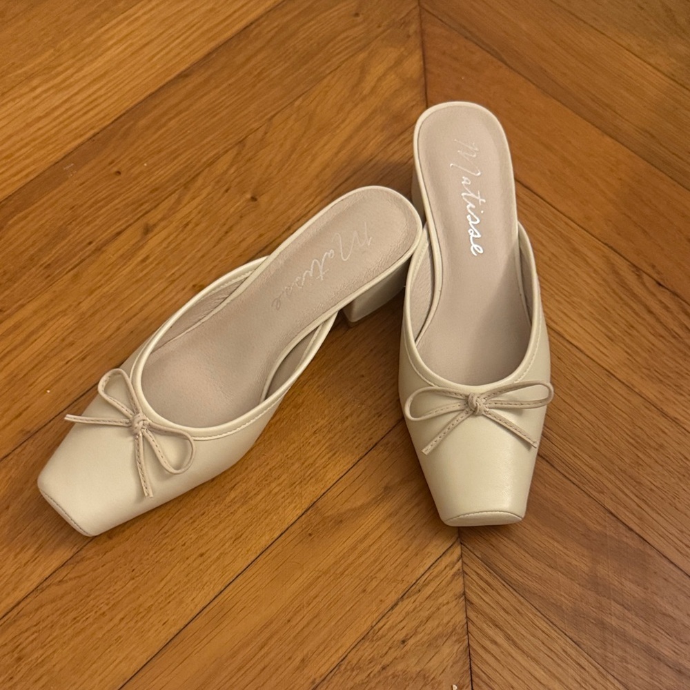Heeled Mule cream